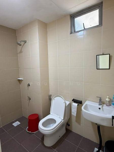 Service Residence for Sale at Pandan Residence 2 - Poul Sng - Bathroom - PropertyGuru.com.my