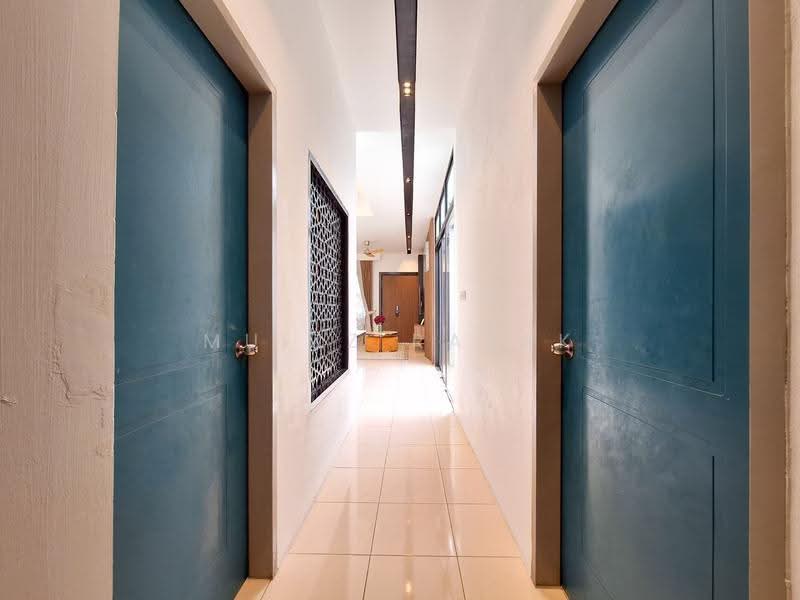 Rumah Teres 1-Tingkat untuk Dijual di Taman Srikandi (Telok Panglima Garang) - Muizz Razak - Corridor - PropertyGuru.com.my