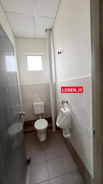 Kedai untuk Disewa di Nibong Tebal (Penang) - Loren Jia Ying - Bathroom - PropertyGuru.com.my