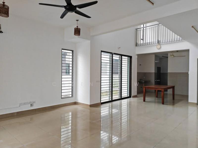 Rumah Kluster untuk Dijual di Setia Alam (Selangor) - Caden Chew - Living Room - PropertyGuru.com.my