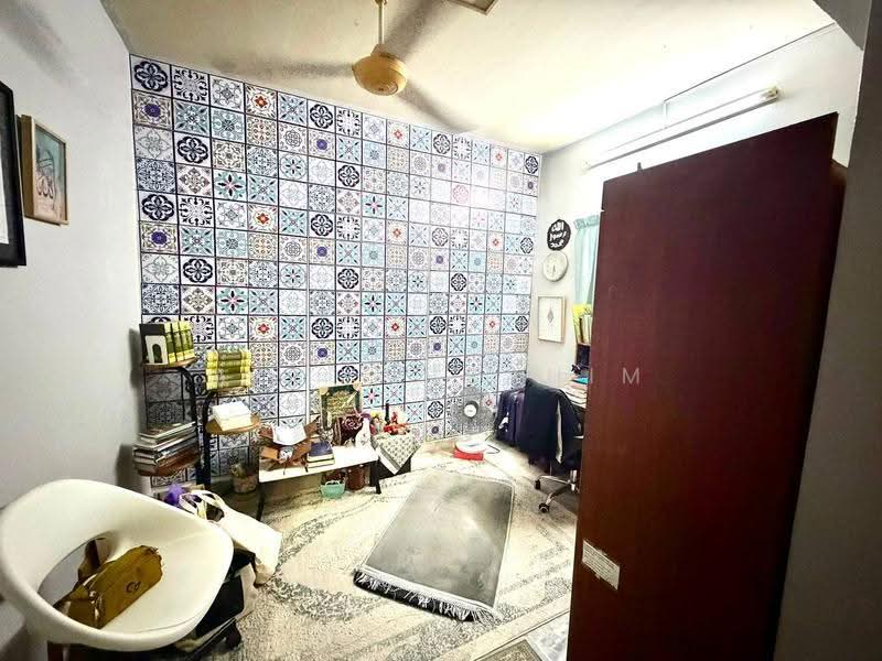 Rumah Teres 2-Tingkat untuk Dijual di Bandar Tun Hussein Onn (Cheras) - Azli Ibrahim - Study - PropertyGuru.com.my