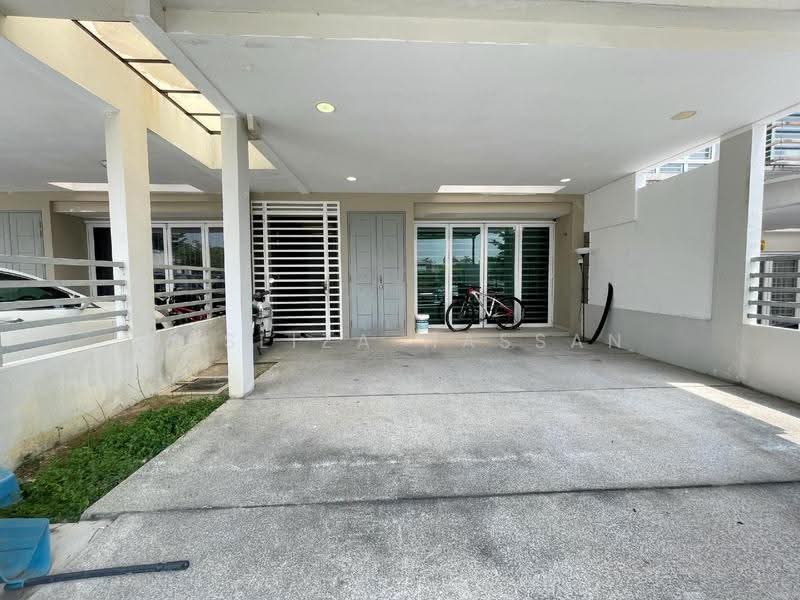Rumah Teres 2-Tingkat untuk Dijual di TTDI Grove (Kajang) - Hasliza Hassan - Exterior - PropertyGuru.com.my