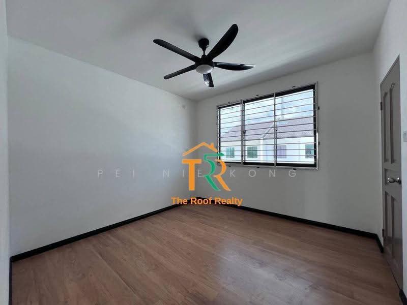 Semi-Detached House for Rent in Lite View Residence (Miri) - Pei Nie Kong - Bedroom - PropertyGuru.com.my