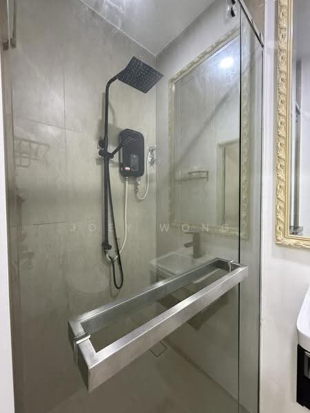 Semi-Detached House for Sale in Taman Overseas Union (Taman Oug) (Jalan Klang Lama (Old Klang Road)) - Joey Wong - Bathroom - PropertyGuru.com.my