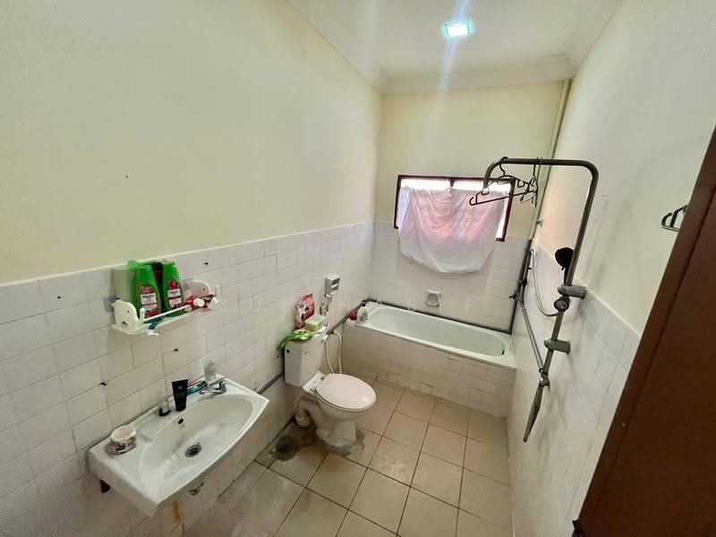 2-storey Terraced House for Sale in Taman Cempaka (Ampang) - Zul Hasif - PropertyGuru.com.my