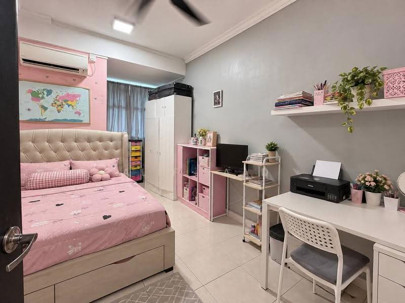 2-storey Terraced House for Sale in Bangi (Selangor) - Alif Saad - Bedroom - PropertyGuru.com.my