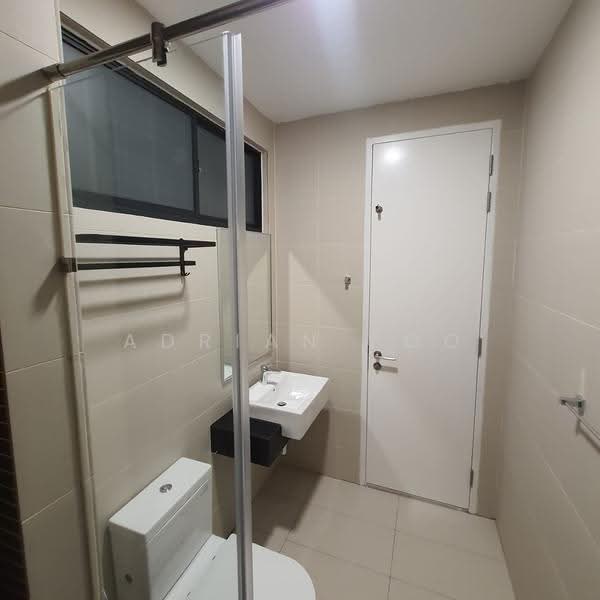 Kediaman Servis untuk Disewa di The Sentral Suites - Adrian Foo - Bathroom - PropertyGuru.com.my