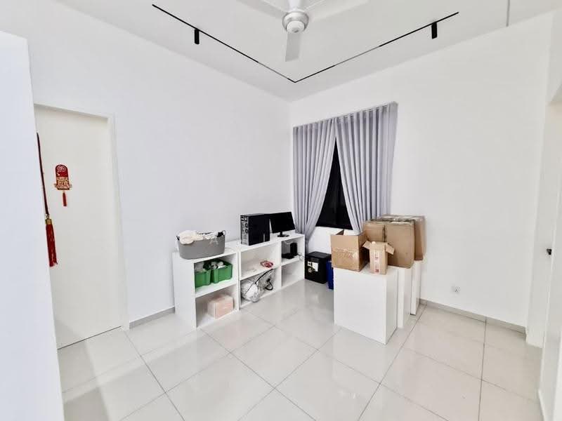 Semi-Detached House for Sale in Taman Ekoflora (Johor Bahru) - Janice . - Study - PropertyGuru.com.my