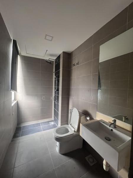 Bungalow House untuk Disewa di Nilai Biggest Corner Lot Bungalow (Nilai) - Nicky Chua - Bathroom - PropertyGuru.com.my