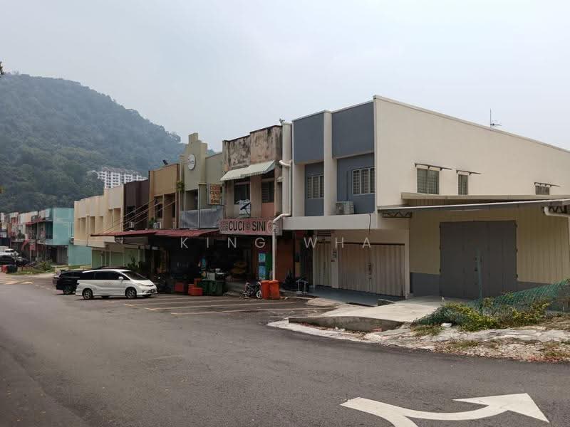 Kedai untuk Dijual di Melawati (Selangor) - King Wha - Exterior - PropertyGuru.com.my