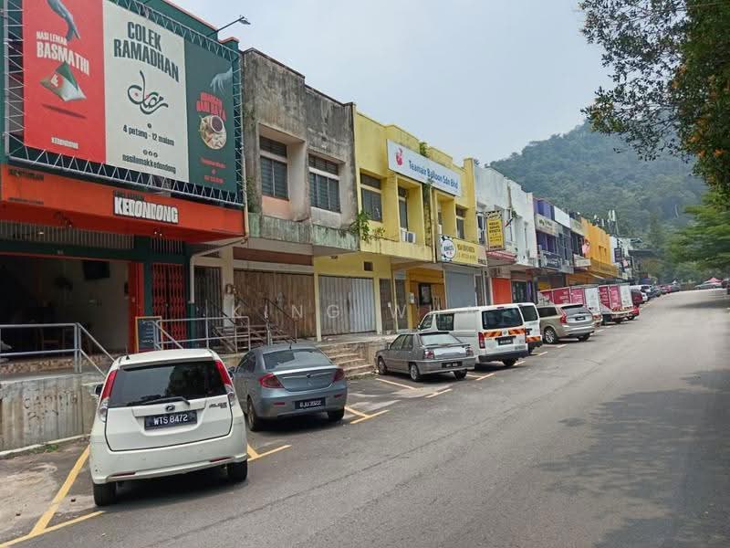 Kedai untuk Dijual di Melawati (Selangor) - King Wha - Exterior - PropertyGuru.com.my