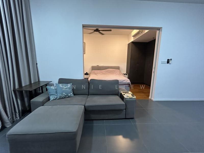 Kediaman Servis untuk Dijual di Ativo Suites @ Damansara Avenue - Wennie Liew - Living Room - PropertyGuru.com.my