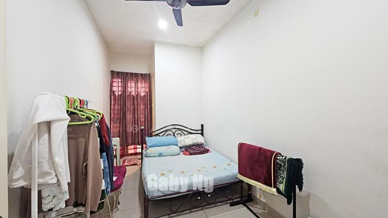 Rumah Teres untuk Dijual di Alam Damai (Cheras) - Gaby Ng - Bedroom - PropertyGuru.com.my