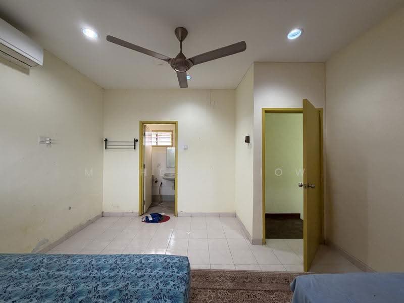 1.5-storey Terraced House for Sale in Bandar Tun Hussein Onn (Cheras) - Michelle Siow - Bedroom - PropertyGuru.com.my