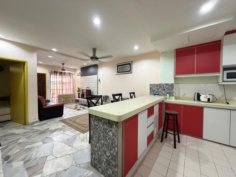 1.5-storey Terraced House for Sale in Bandar Tun Hussein Onn (Cheras) - Michelle Siow - Living Room - PropertyGuru.com.my