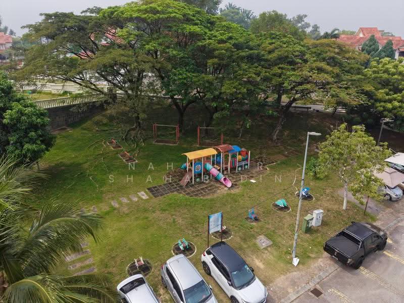 Rumah Teres 2-Tingkat untuk Dijual di Bukit Jelutong (Shah Alam) - Nahathir Shahabudin - Exterior - PropertyGuru.com.my