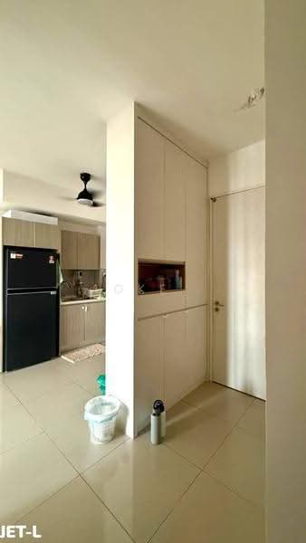 Service Residence for Sale at Gravit8, Klang - Loke . - Kitchen - PropertyGuru.com.my