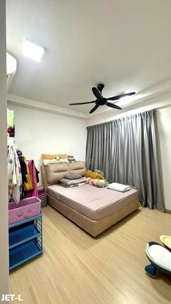 Service Residence for Sale at Gravit8, Klang - Loke . - Bedroom - PropertyGuru.com.my
