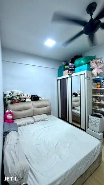 Service Residence for Sale at Gravit8, Klang - Loke . - Bedroom - PropertyGuru.com.my