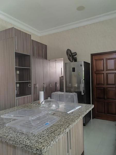Bungalow House for Rent in Sungai Buloh (Selangor) - Canly Tee - Kitchen - PropertyGuru.com.my