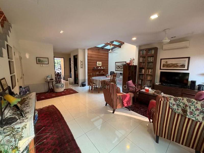 2-storey Terraced House for Sale in Leisure Farm (Gelang Patah) - Anson Hiong - Living Room - PropertyGuru.com.my