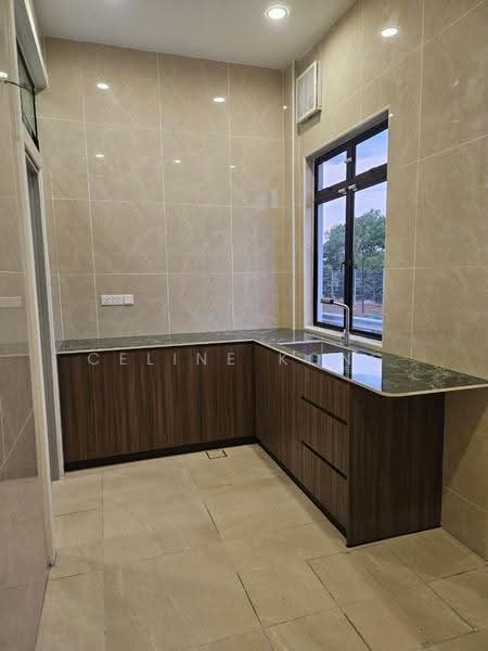 2-storey Terraced House for Rent in Bandar Kinrara (Selangor) - Celine Kong - Kitchen - PropertyGuru.com.my