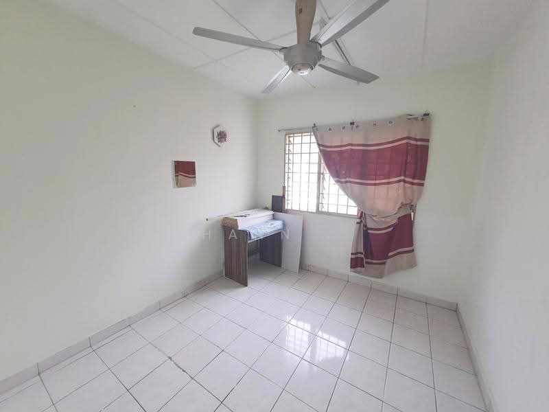 2-storey Terraced House for Sale in TAMAN PUCHONG UTAMA (Puchong) - Hann . - Interior - PropertyGuru.com.my