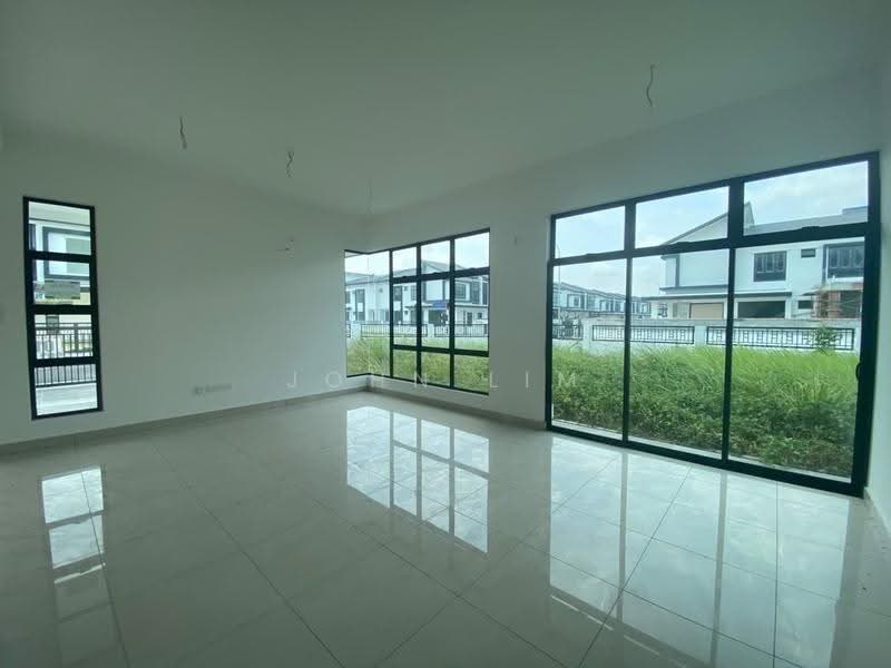 Cluster House for Sale in Iskandar Puteri (Nusajaya) (Johor) - John Lim - Living Room - PropertyGuru.com.my