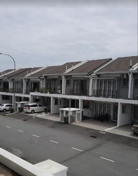 2-storey Terraced House for Sale in Semenyih (Selangor) - Fifi Natasya - Exterior - PropertyGuru.com.my