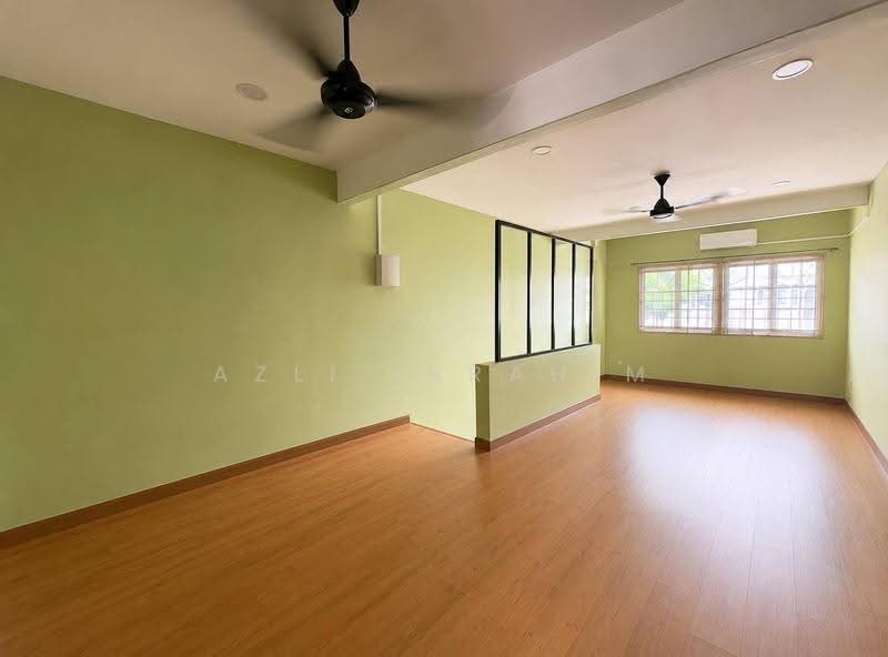 Rumah Bandar untuk Dijual di Pandan Indah (Ampang) - Azli Ibrahim - Living Room - PropertyGuru.com.my