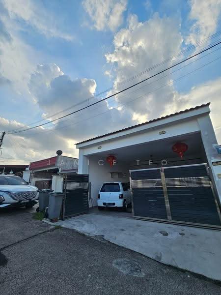 Rumah Teres 1-Tingkat untuk Dijual di Taman Sri Skudai (Skudai) - Janice Teo - Exterior - PropertyGuru.com.my