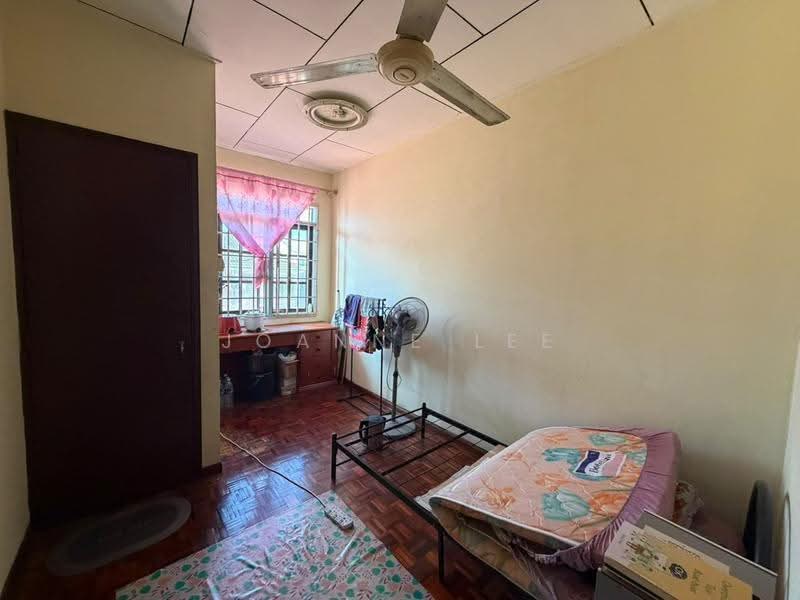 Terraced House for Sale in Kota Kinabalu (Sabah) - Joanne Lee - Bedroom - PropertyGuru.com.my
