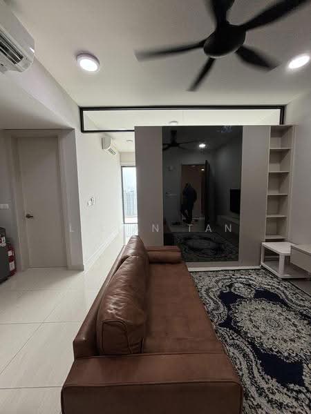 Kediaman Servis untuk Disewa di Datum Jelatek Residence - Lilian Tan - Living Room - PropertyGuru.com.my