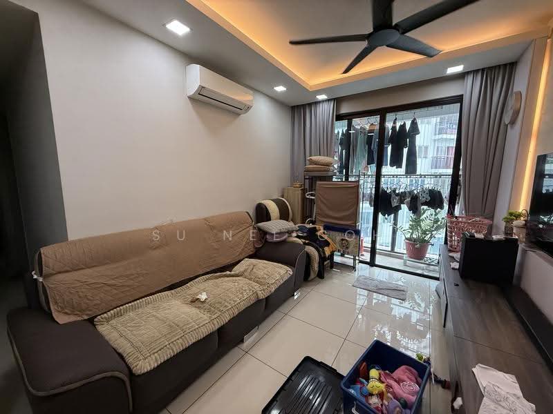 Kondominium untuk Dijual di Mizumi Residences - Su Nee Goh - Living Room - PropertyGuru.com.my