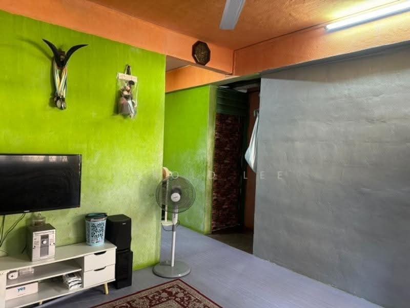 Flat for Sale at Tingkat Nusantara - Harold Lee - Living Room - PropertyGuru.com.my