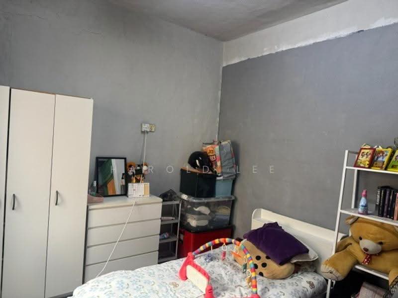 Flat for Sale at Tingkat Nusantara - Harold Lee - Bedroom - PropertyGuru.com.my