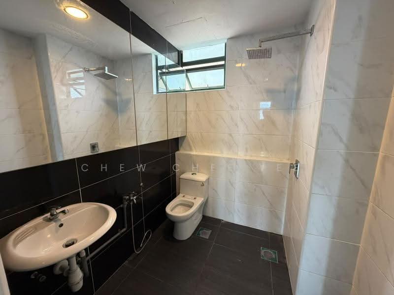 Kondominium untuk Disewa di The Wadihana - Chew Chee Yee - Bathroom - PropertyGuru.com.my