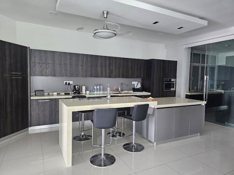 Kondominium untuk Disewa di Gurney Paragon - Pei Hoon - Kitchen - PropertyGuru.com.my