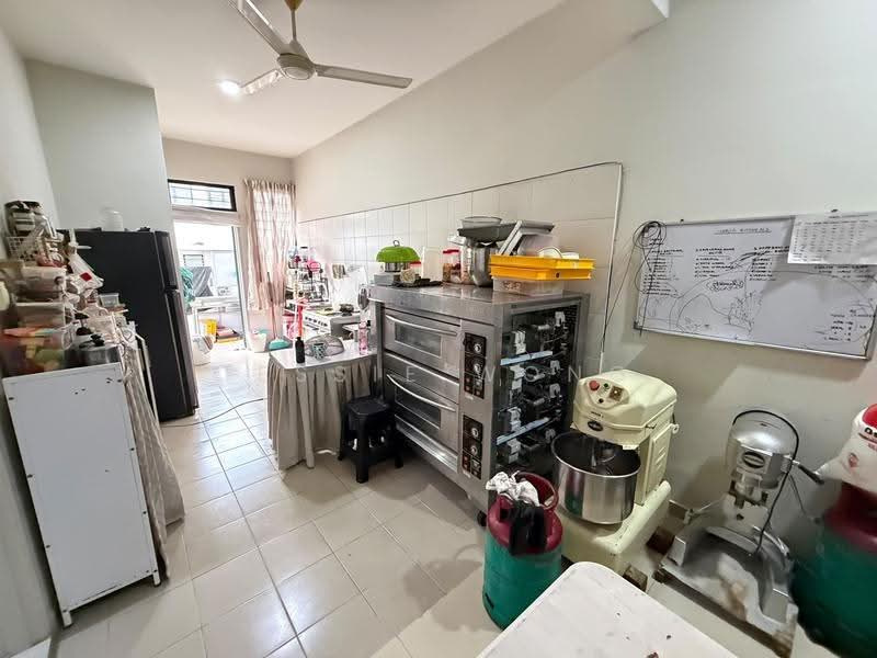 Rumah Teres 2-Tingkat untuk Dijual di Bandar Tasik Puteri (Rawang) - Jessie Wong - Kitchen - PropertyGuru.com.my