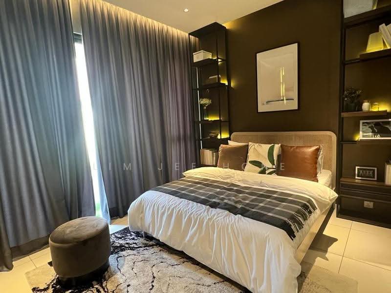 Semi-Detached House for Sale in Kepong (Kuala Lumpur) - Lim Jee Hone - Bedroom - PropertyGuru.com.my