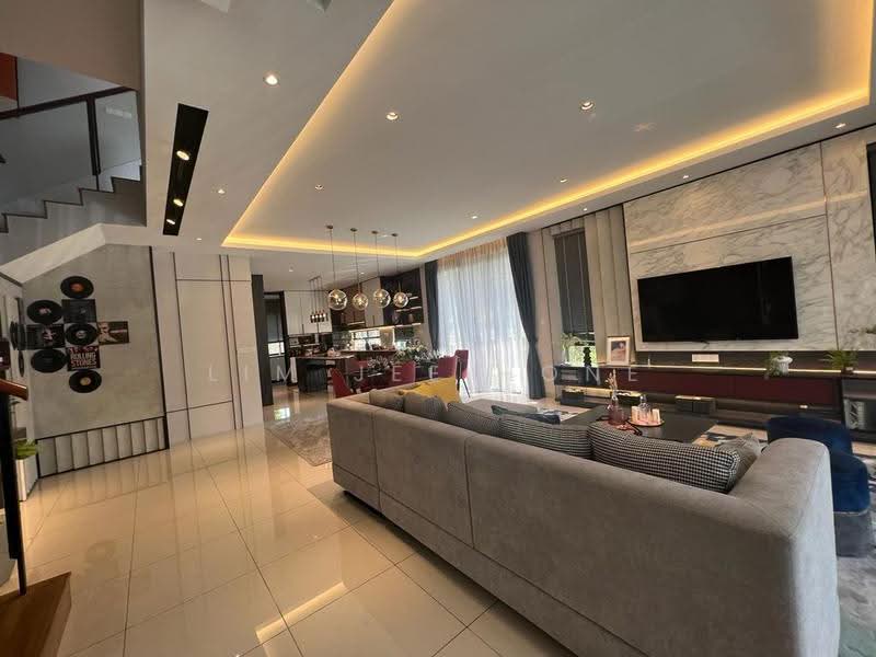 Semi-Detached House for Sale in Kepong (Kuala Lumpur) - Lim Jee Hone - Living Room - PropertyGuru.com.my