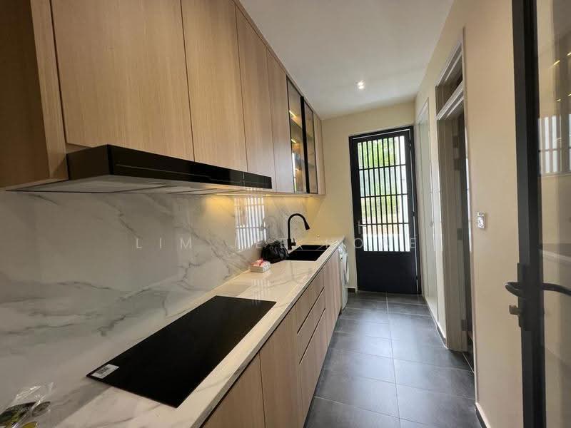 Semi-Detached House for Sale in Kepong (Kuala Lumpur) - Lim Jee Hone - Kitchen - PropertyGuru.com.my