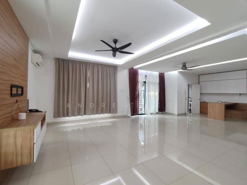 Rumah Kluster untuk Dijual di Taman Adda Heights (Tebrau) - Andrew Teo - Living Room - PropertyGuru.com.my