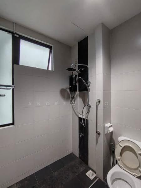 Rumah Kluster untuk Dijual di Taman Adda Heights (Tebrau) - Andrew Teo - Bathroom - PropertyGuru.com.my
