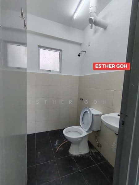 Pangsapuri untuk Disewa di Pangsapuri Suria 1 Batu Kawan - Esther Goh - Bathroom - PropertyGuru.com.my