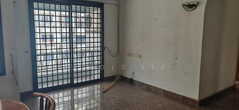 Kondominium untuk Dijual di Villa Condominium - Harold Lee - Balcony - PropertyGuru.com.my