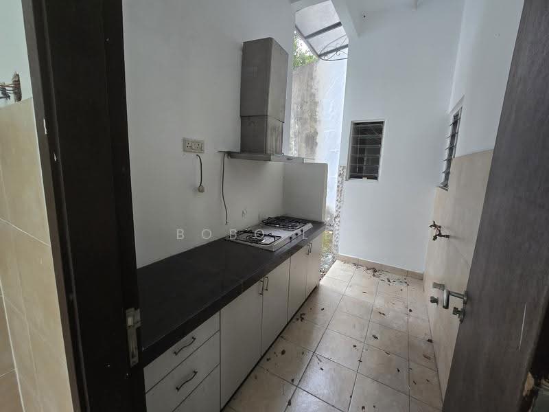 Rumah Berkembar untuk Dijual di Taman Gembira (Jalan Klang Lama (Old Klang Road)) - Bobo Lee - Kitchen - PropertyGuru.com.my