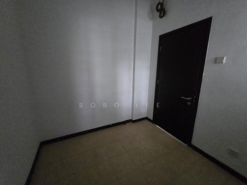 Rumah Berkembar untuk Dijual di Taman Gembira (Jalan Klang Lama (Old Klang Road)) - Bobo Lee - Interior - PropertyGuru.com.my