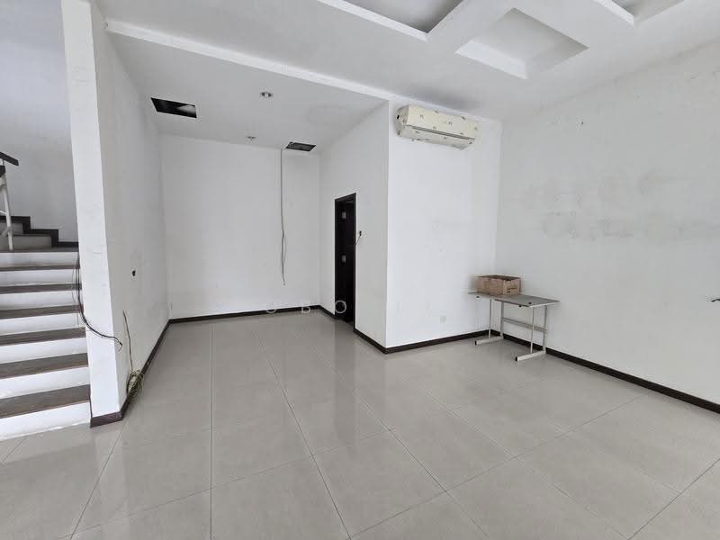 Rumah Berkembar untuk Dijual di Taman Gembira (Jalan Klang Lama (Old Klang Road)) - Bobo Lee - Interior - PropertyGuru.com.my
