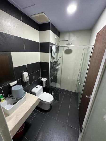 Service Residence for Rent at D'Summit Residences - Kevin Lim - PropertyGuru.com.my